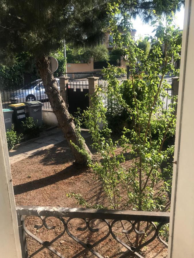 Residence Banlieue Parisienne Neuilly Neuilly-Plaisance Exterior foto